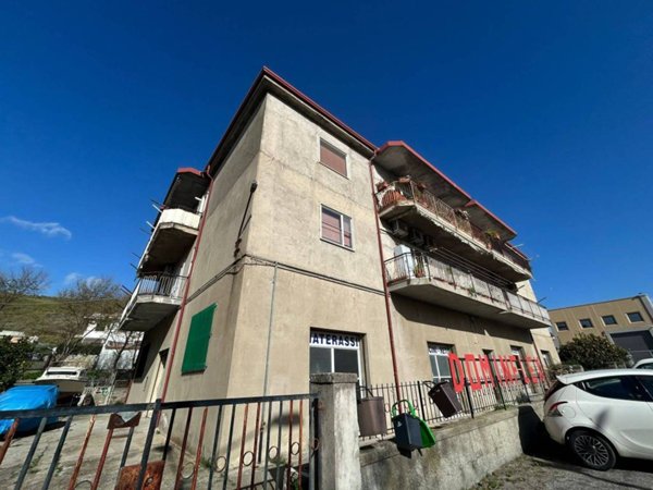 appartamento in vendita a Catanzaro in zona Catanzaro Sala