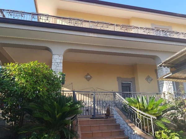 casa indipendente in vendita a Catanzaro in zona Siano