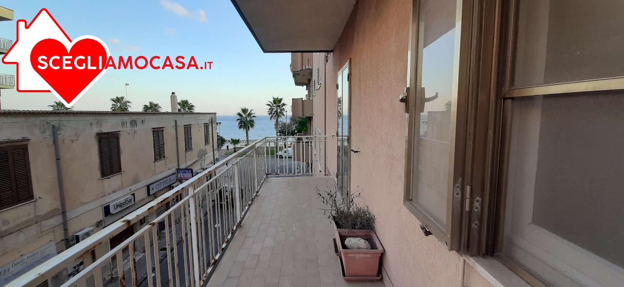 appartamento in vendita a Catanzaro in zona Catanzaro Lido