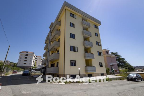 appartamento in vendita a Catanzaro in zona Mater Domini