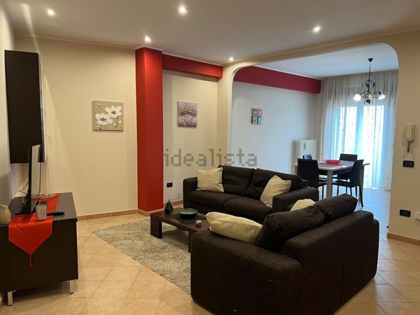 appartamento in vendita a Catanzaro in zona Gagliano