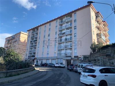 appartamento in vendita a Catanzaro in zona Pontegrande