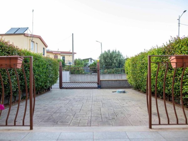 casa indipendente in vendita a Catanzaro in zona Sant'Elia