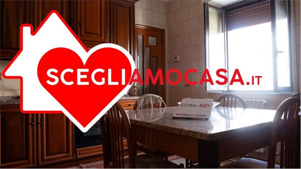 appartamento in vendita a Catanzaro in zona Centro Città