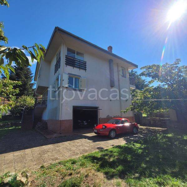 casa indipendente in vendita a Catanzaro in zona Sant'Elia