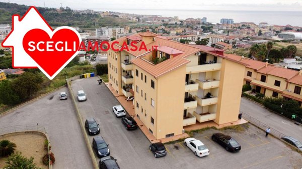 appartamento in vendita a Catanzaro in zona Germaneto