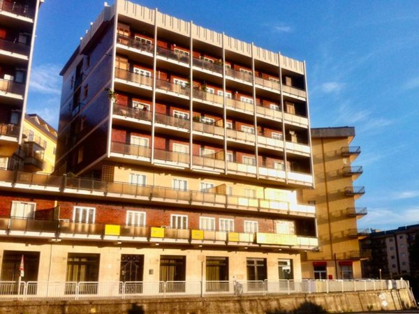 negozio in vendita a Catanzaro in zona Mater Domini