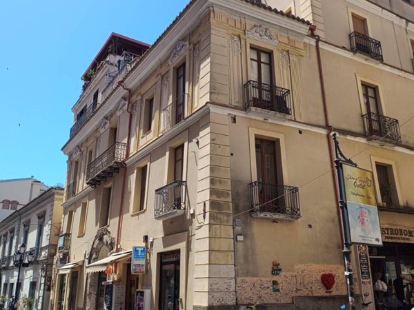appartamento in vendita a Catanzaro in zona Centro Città