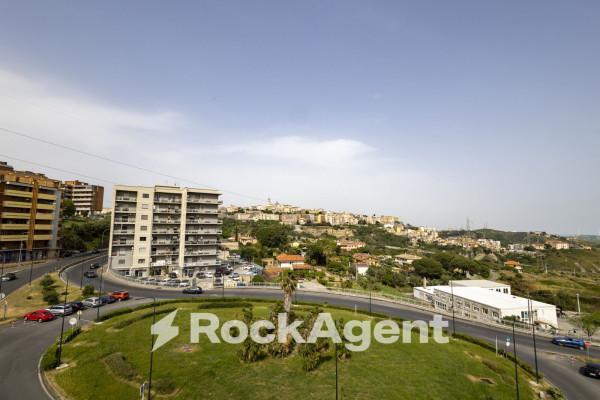 appartamento in vendita a Catanzaro in zona Mater Domini