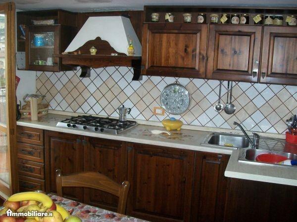 appartamento in vendita a Catanzaro in zona Centro Città