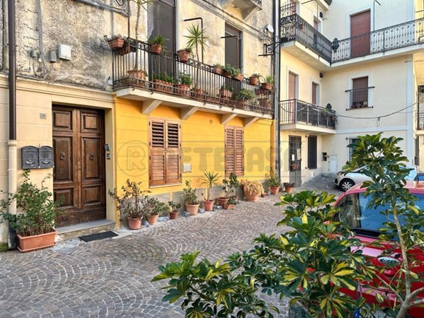 appartamento in vendita a Catanzaro in zona Centro Città