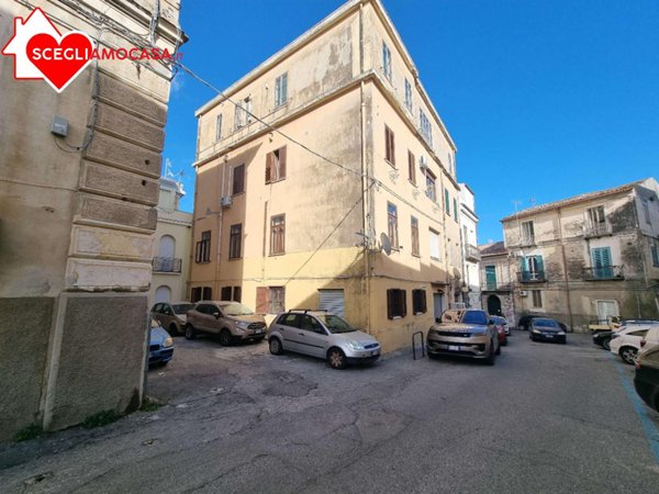 appartamento in vendita a Catanzaro in zona Centro Città