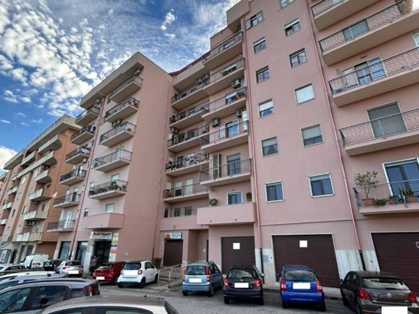 appartamento in vendita a Catanzaro in zona Gagliano