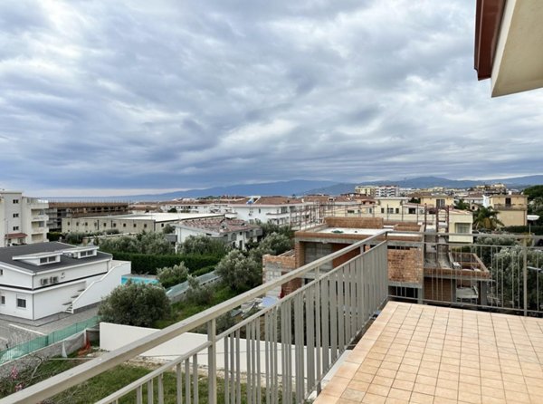 appartamento in vendita a Catanzaro in zona Catanzaro Lido