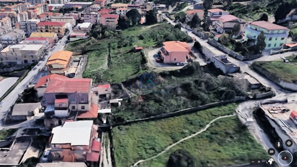 terreno edificabile in vendita a Catanzaro in zona Catanzaro Lido