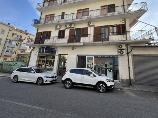 negozio in vendita a Catanzaro in zona Catanzaro Lido