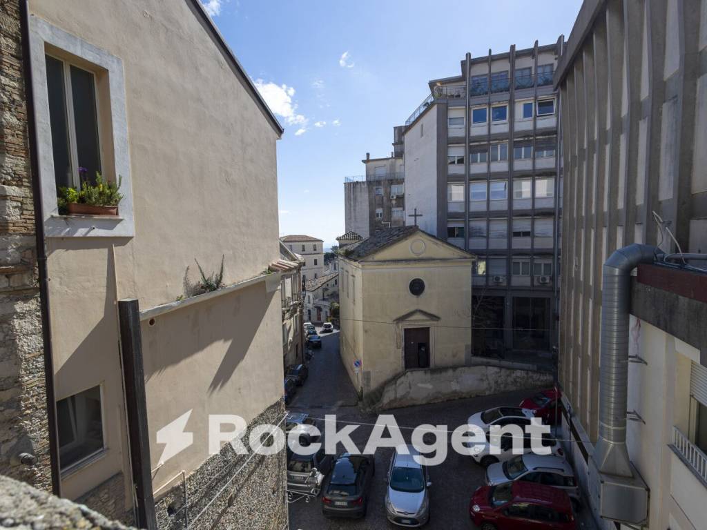 appartamento in vendita a Catanzaro in zona Centro Città
