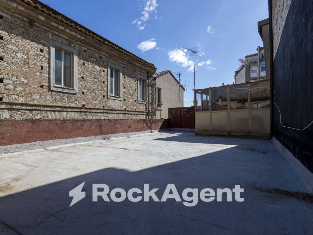 appartamento in vendita a Catanzaro in zona Centro Città