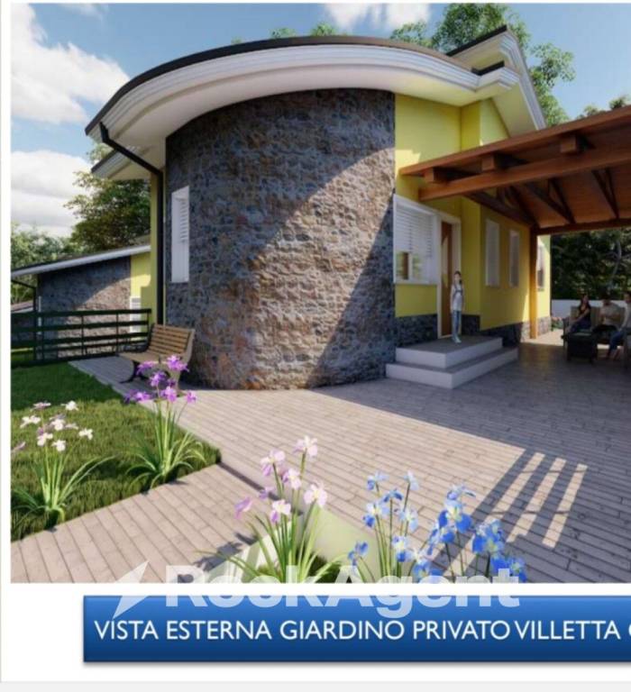 casa indipendente in vendita a Catanzaro in zona Centro Città