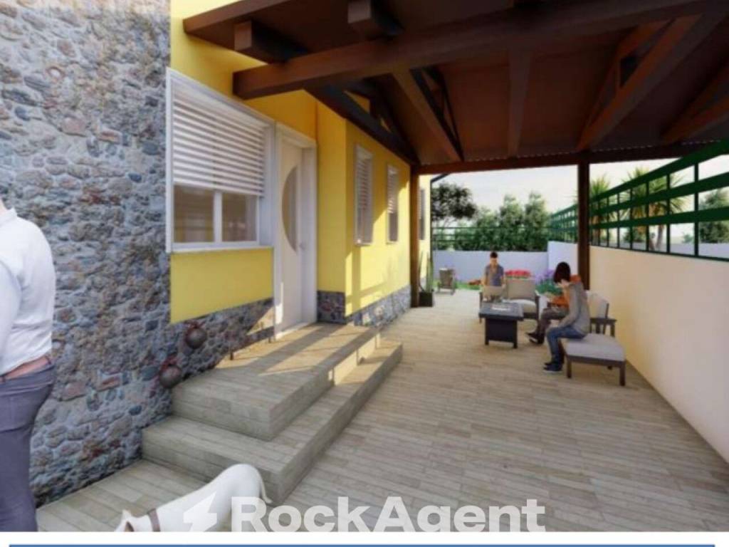 casa indipendente in vendita a Catanzaro in zona Centro Città