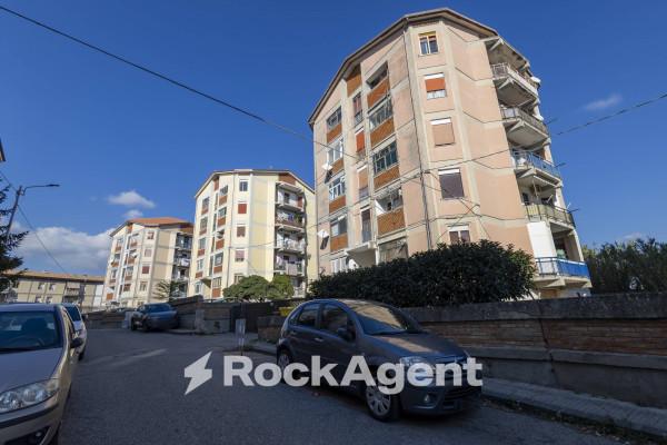 appartamento in vendita a Catanzaro in zona Gagliano