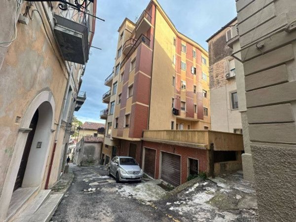 appartamento in vendita a Catanzaro in zona Centro Città