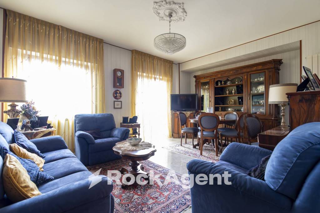 appartamento in vendita a Catanzaro in zona Centro Città