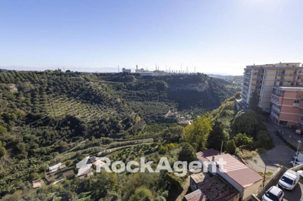 appartamento in vendita a Catanzaro in zona Centro Città