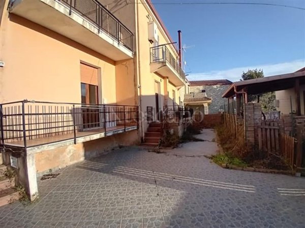 casa indipendente in vendita a Catanzaro