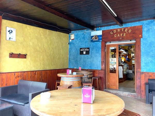 negozio in vendita a Catanzaro in zona Catanzaro Lido