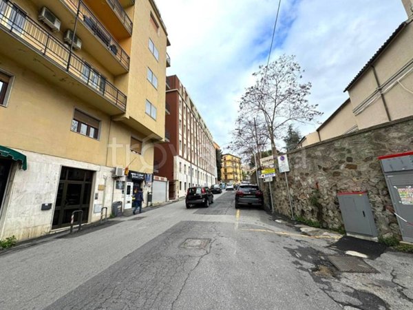 negozio in vendita a Catanzaro