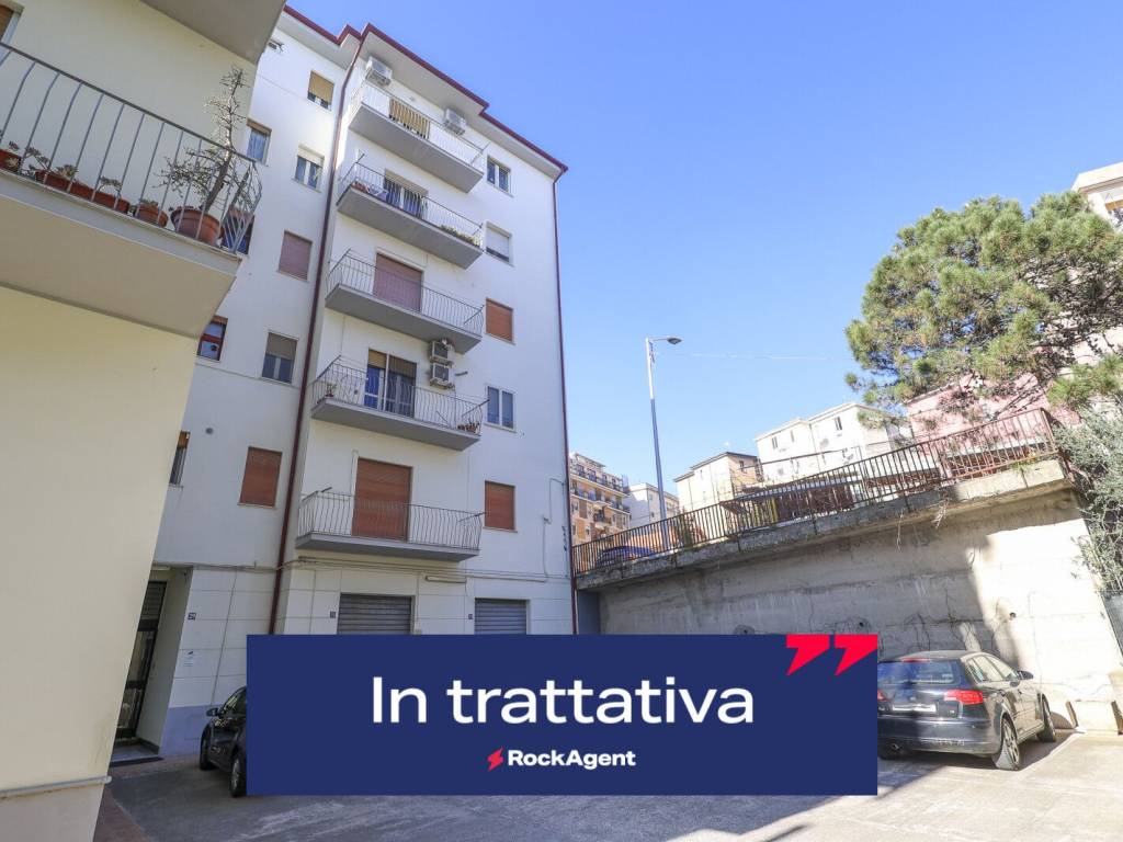appartamento in vendita a Catanzaro in zona Centro Città