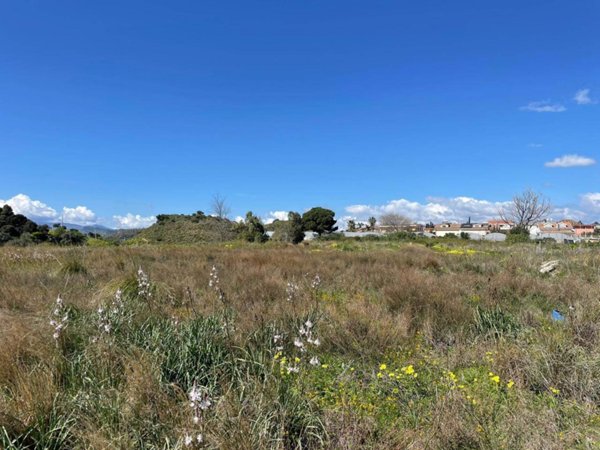 terreno edificabile in vendita a Catanzaro in zona Centro Città
