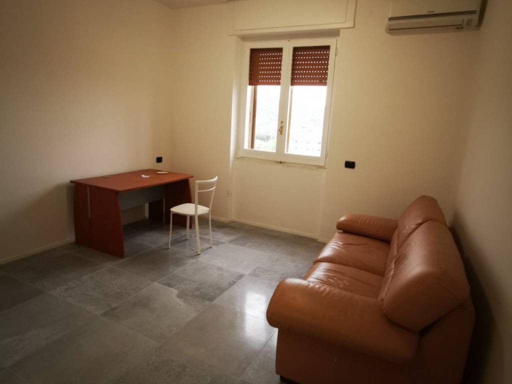 appartamento in vendita a Catanzaro in zona Pontepiccolo