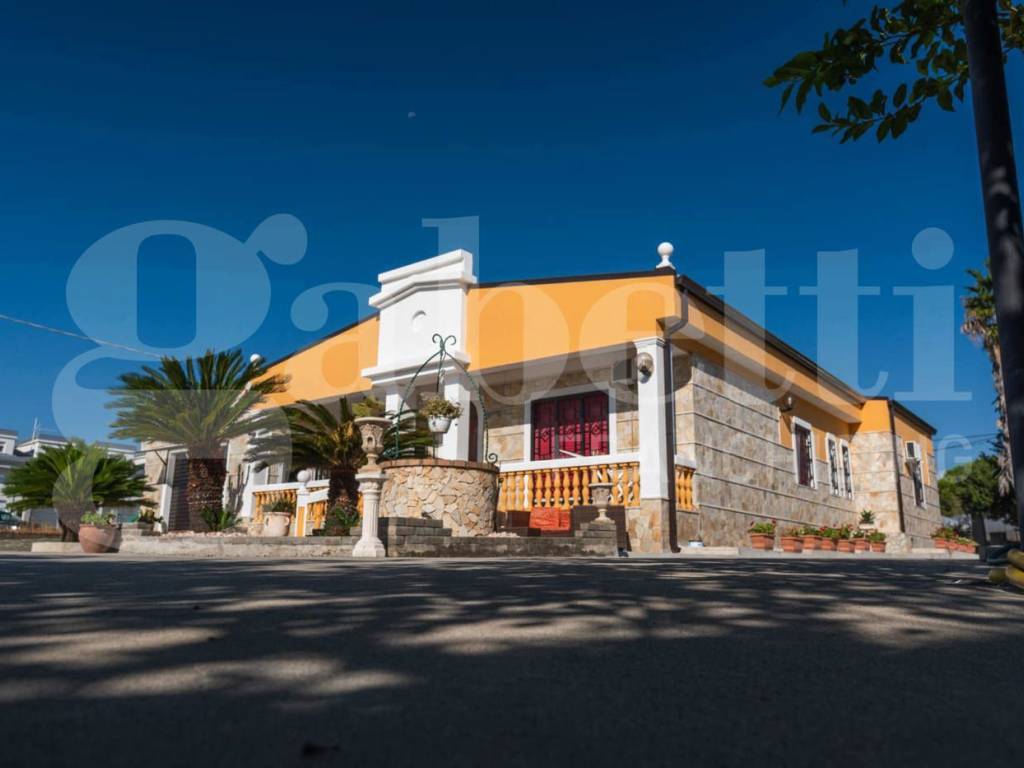 casa indipendente in vendita a Catanzaro in zona Catanzaro Lido