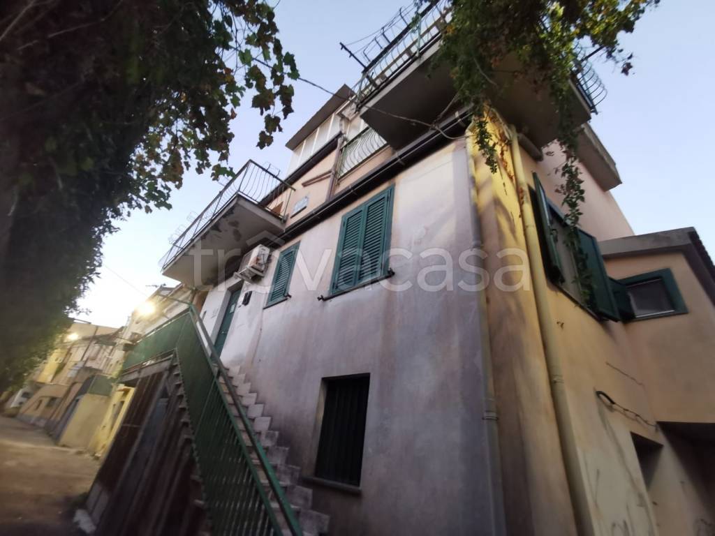 appartamento in vendita a Catanzaro in zona Pontegrande