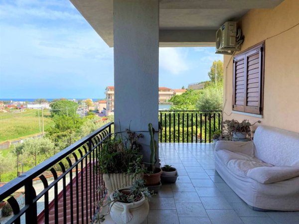 appartamento in vendita a Catanzaro in zona Catanzaro Lido