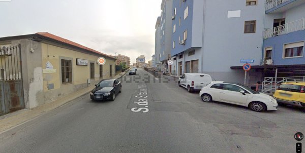 locale commerciale in vendita a Catanzaro in zona Catanzaro Lido