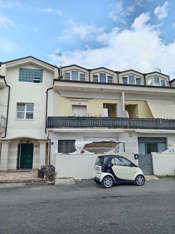 appartamento in vendita a Catanzaro in zona Catanzaro Lido