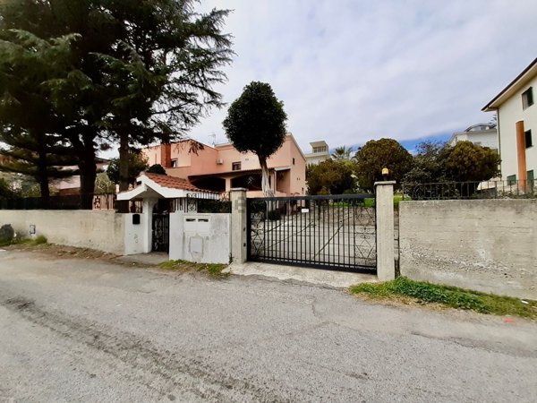 appartamento in vendita a Catanzaro in zona Catanzaro Lido