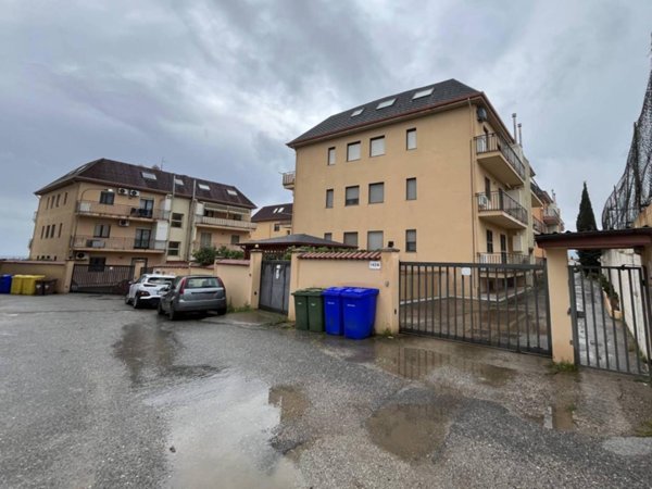 appartamento in vendita a Catanzaro in zona Catanzaro Lido