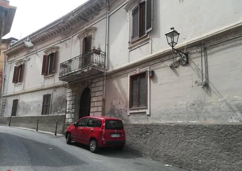 appartamento in vendita a Catanzaro in zona Centro Città