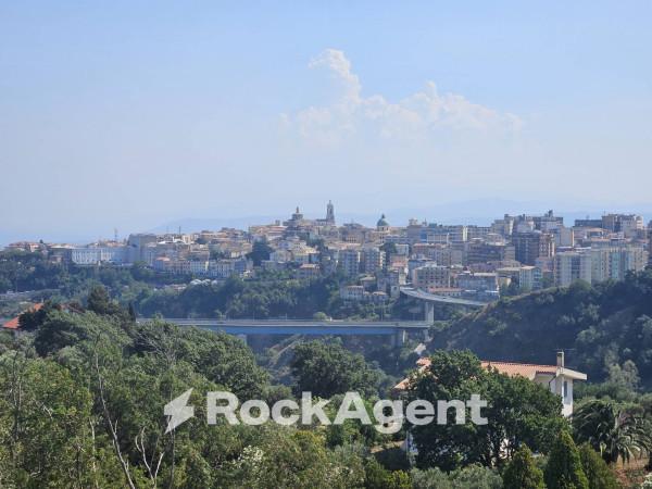 appartamento in vendita a Catanzaro in zona Siano