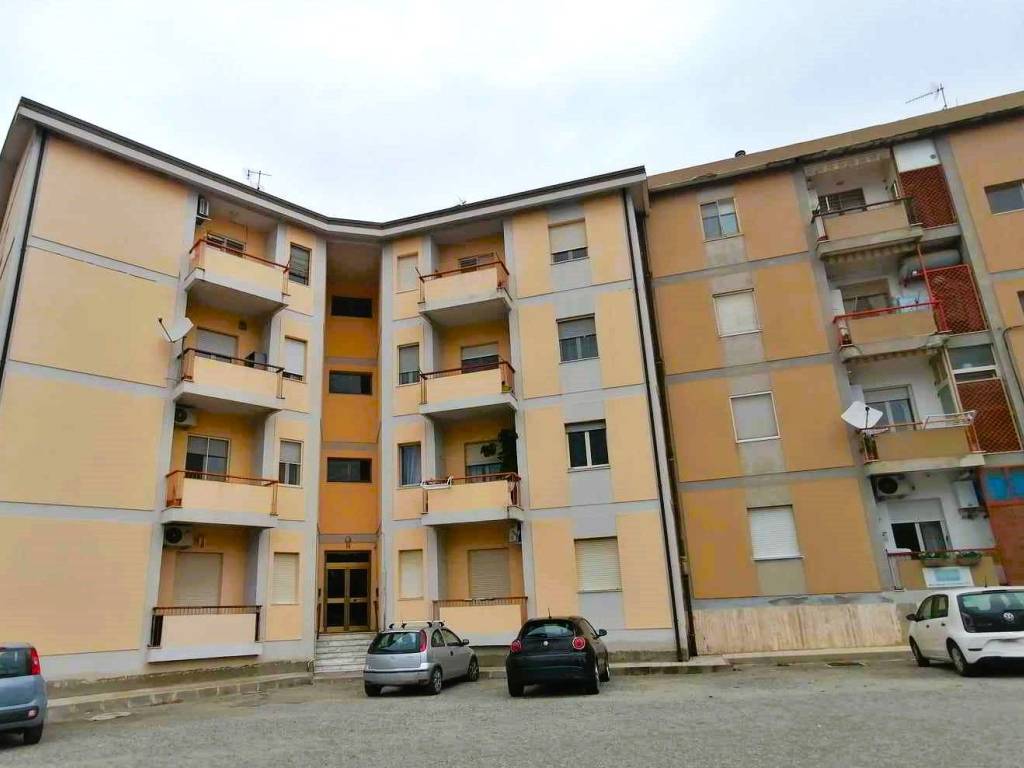 appartamento in vendita a Catanzaro in zona Santa Maria