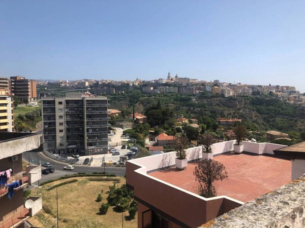 appartamento in vendita a Catanzaro in zona Mater Domini