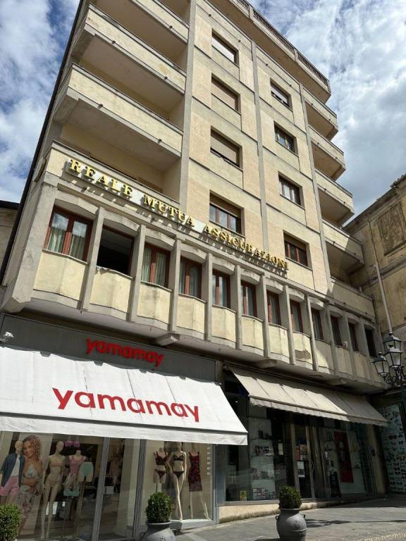 appartamento in vendita a Catanzaro in zona Centro Città