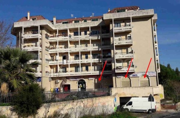 negozio in vendita a Catanzaro