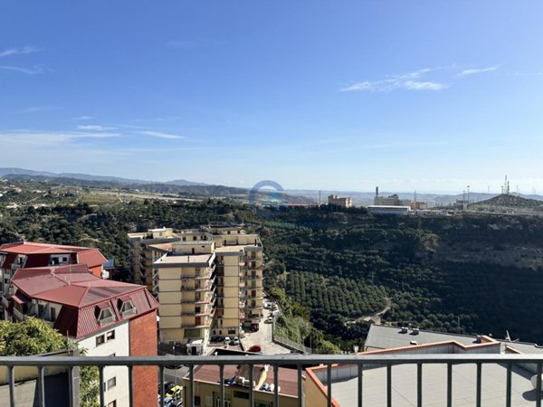 appartamento in vendita a Catanzaro in zona Centro Città