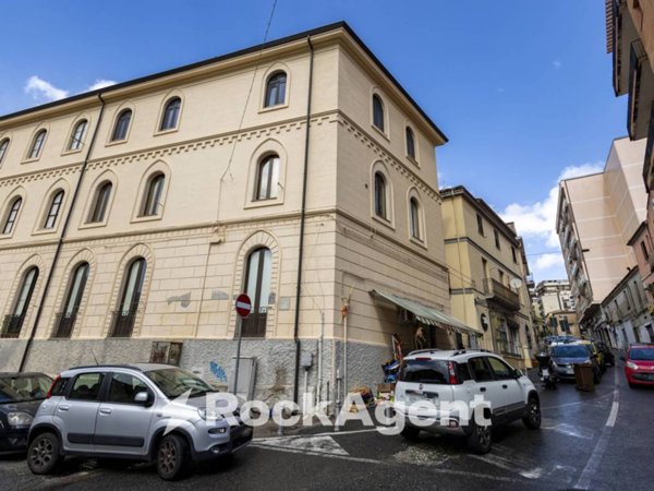 appartamento in vendita a Catanzaro in zona Centro Città