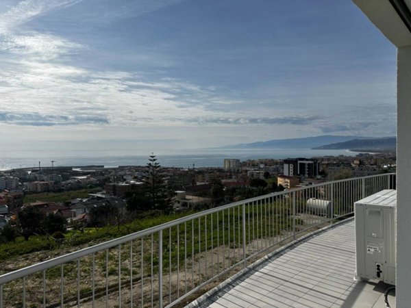 appartamento in vendita a Catanzaro in zona Catanzaro Lido